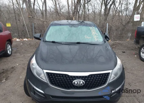 2016 Kia Sportage Lx z USA, uszkodzony, nr VIN KNDPBCAC1G7877827